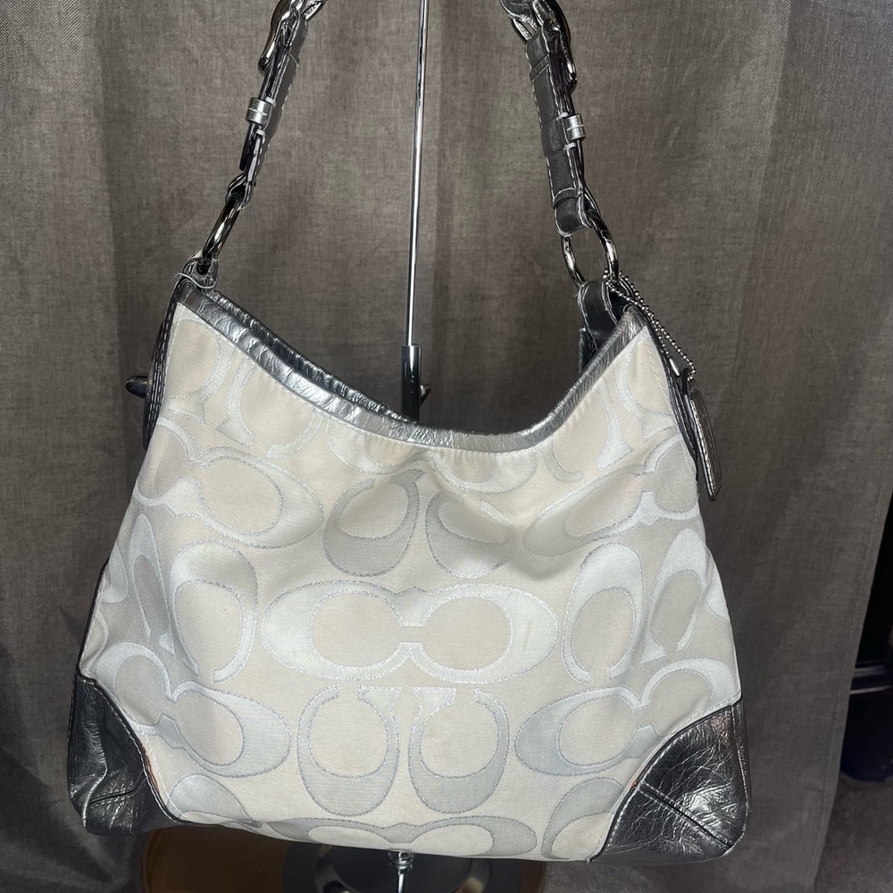 Coach 19758 Peyton White Canvas Signature Metallic Silver hobo bag - Picture 2 of 14